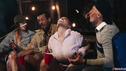 Small Hands' Wild Interracial Encounter Ignites Outdoor Passion Heat