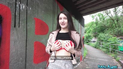 Isabella Both's Steamy Irish Heat in a Masturbating Taxi Rush