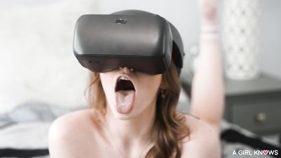 Melody Marks Tempts in Wild Squirting Pussy Scene