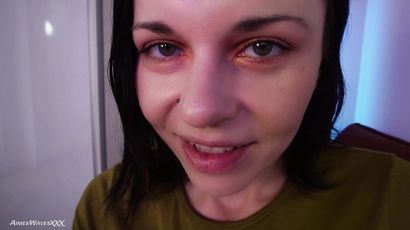AimeeWavesXXX's Amateur Passion in Waiting Room Heat