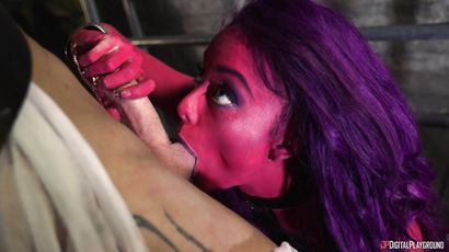 Wild Parody Seduction with Luke Hardy