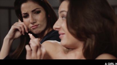 Sandra Wellness Ignites Passion in Sleepless Sapphic Night